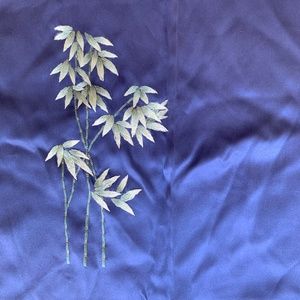 Chinese Silk Scarf (Royal Blue)